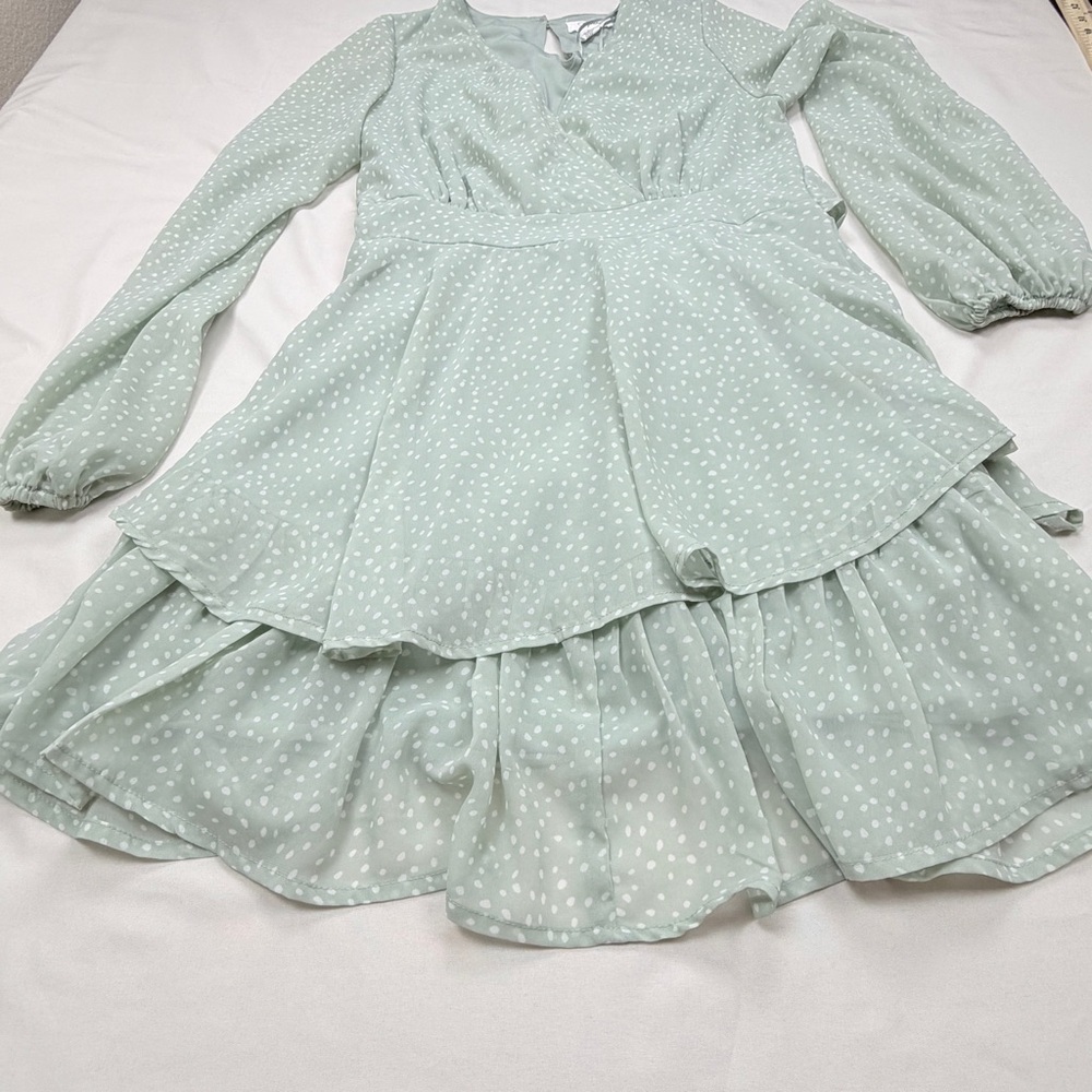 Japna Light Green Long Sleeve Dress - Picture 2 of 14